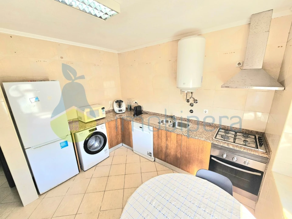 Moradia T3 para Venda em Armação de Pera Foto 47