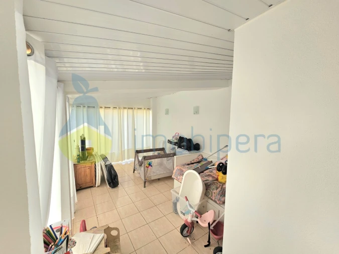 Moradia T3 para Venda em Armação de Pera Foto 16