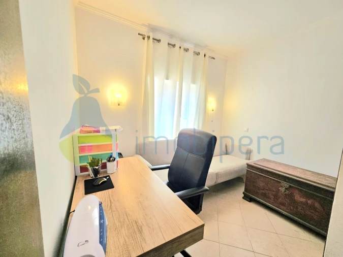 Moradia T3 para Venda em Armação de Pera Foto 42