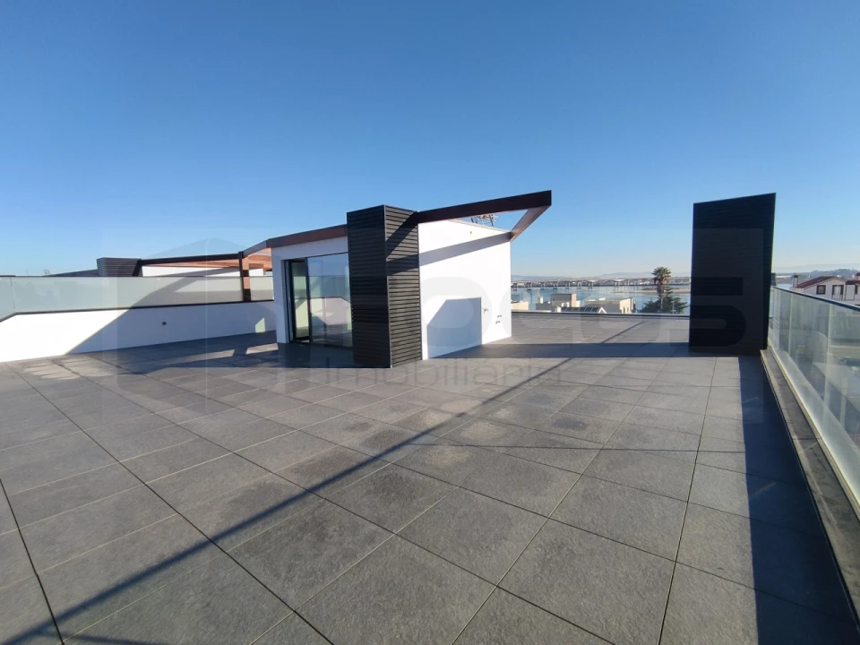 Apartamento T3 para Venda em Gafanha da Encarnação Foto 18