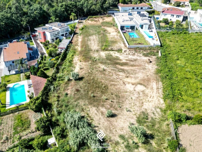 Terreno para Venda em Grijó e Sermonde Foto 4