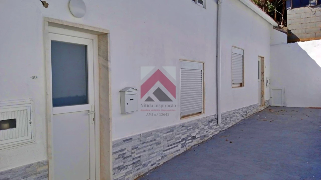 Moradia T9 para Venda em Ajuda Foto 1