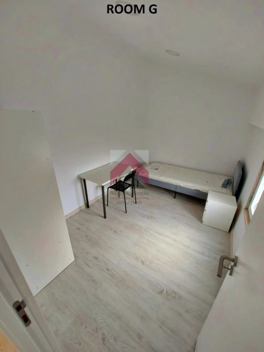 Moradia T9 para Venda em Ajuda Foto 12