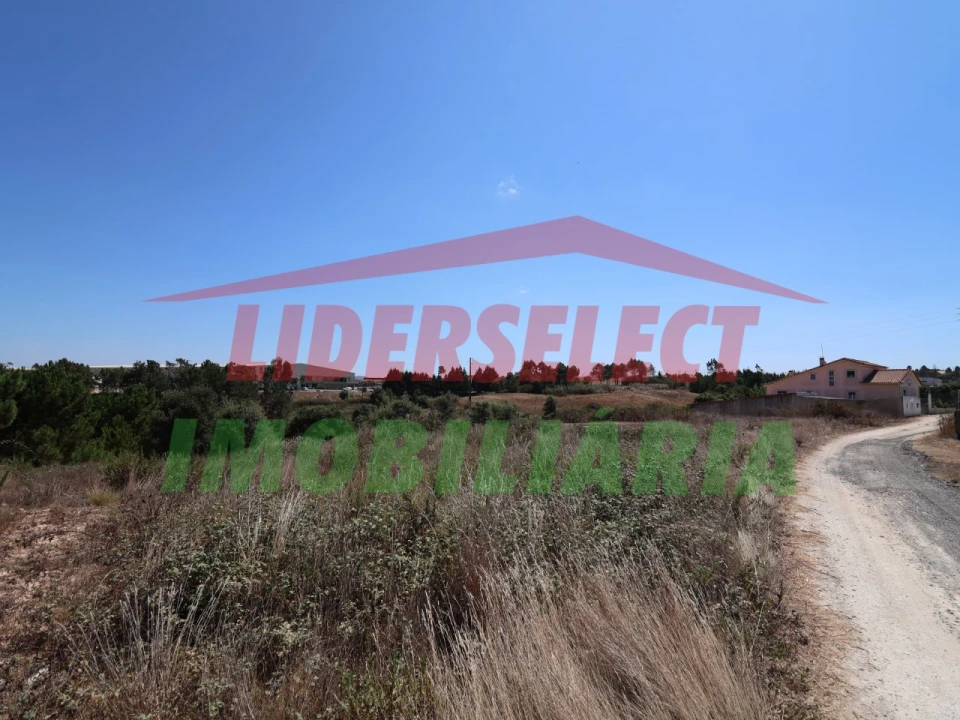 Moradia T5 para Venda em A dos Cunhados e Maceira Foto 14