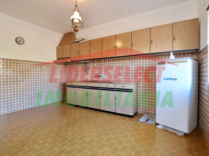 Moradia T2 para Venda em Silveira Foto 3