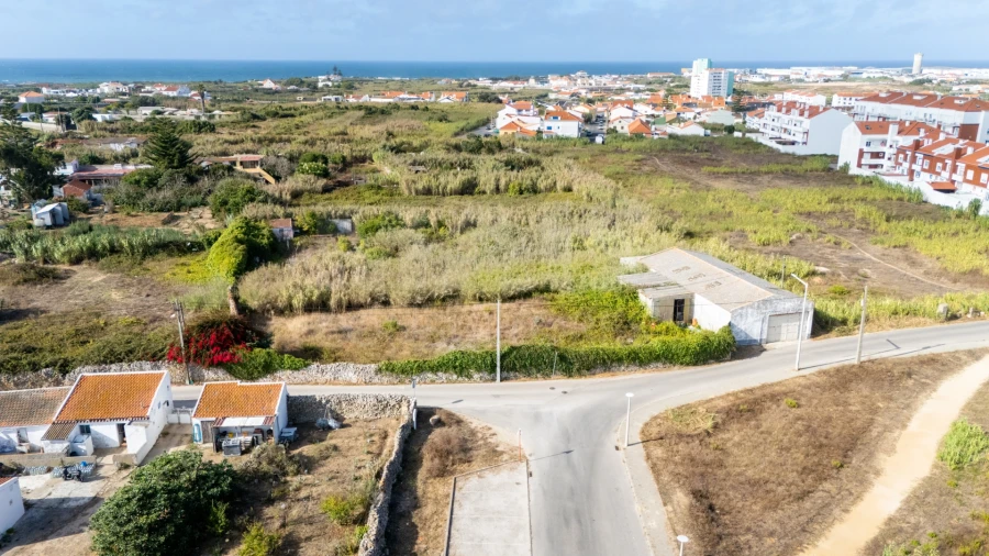 Terreno para Venda em Peniche Foto 6