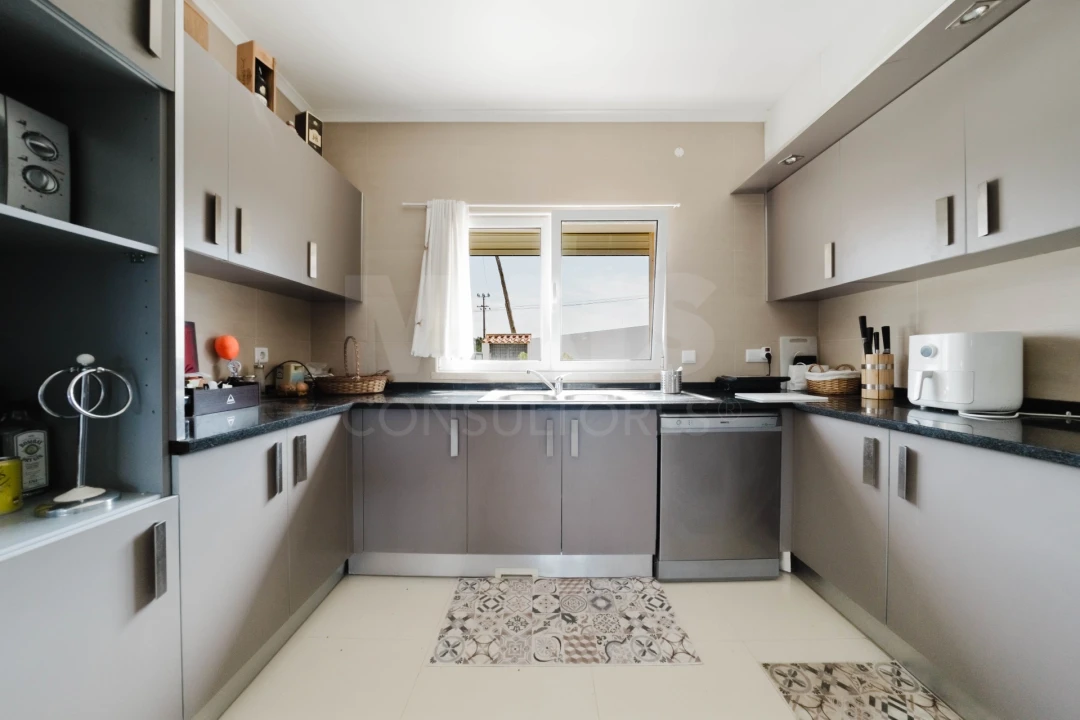 Moradia T3 para Venda em Santa Catarina Foto 11