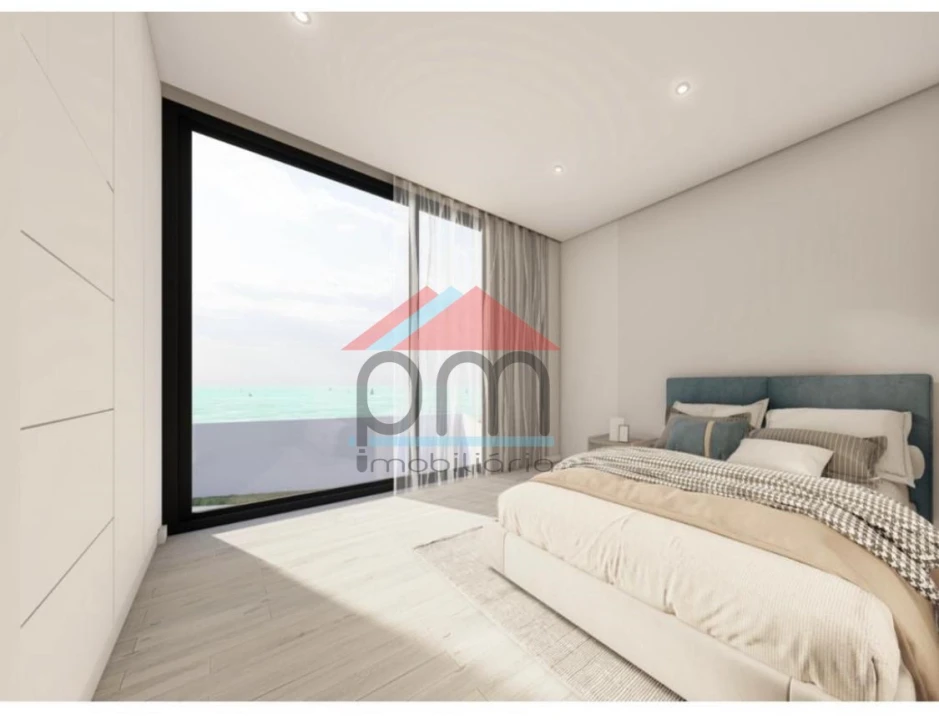 Moradia T2 para Venda em Vila Praia de Ancora Foto 12