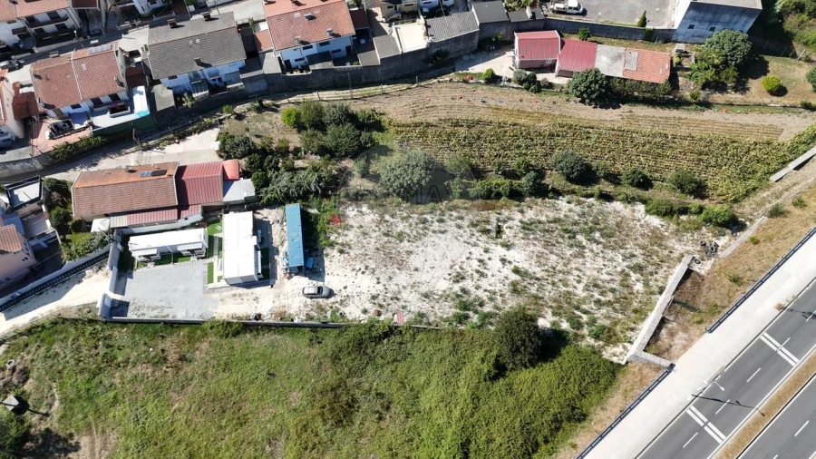 Terreno para Venda em Rio Tinto Foto 1