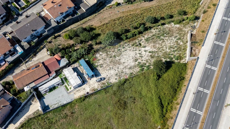 Terreno para Venda em Rio Tinto Foto 11