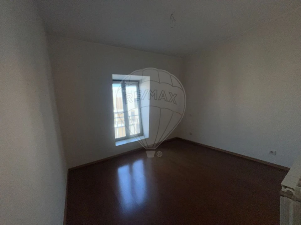 Apartamento T2 para Venda em Oliveira do Douro Foto 20