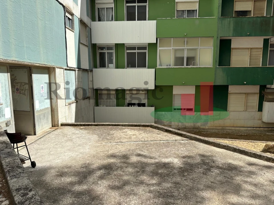 Armazém para Arrendamento em Agualva e Mira-Sintra Foto 13