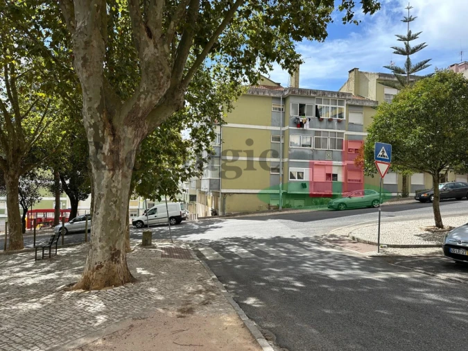 Armazém para Venda em Agualva e Mira-Sintra Foto 14