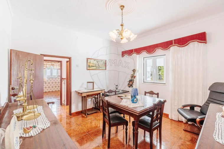 Moradia T3 para Venda em Gafanhoeira (São Pedro) e Sabugueiro Foto 36