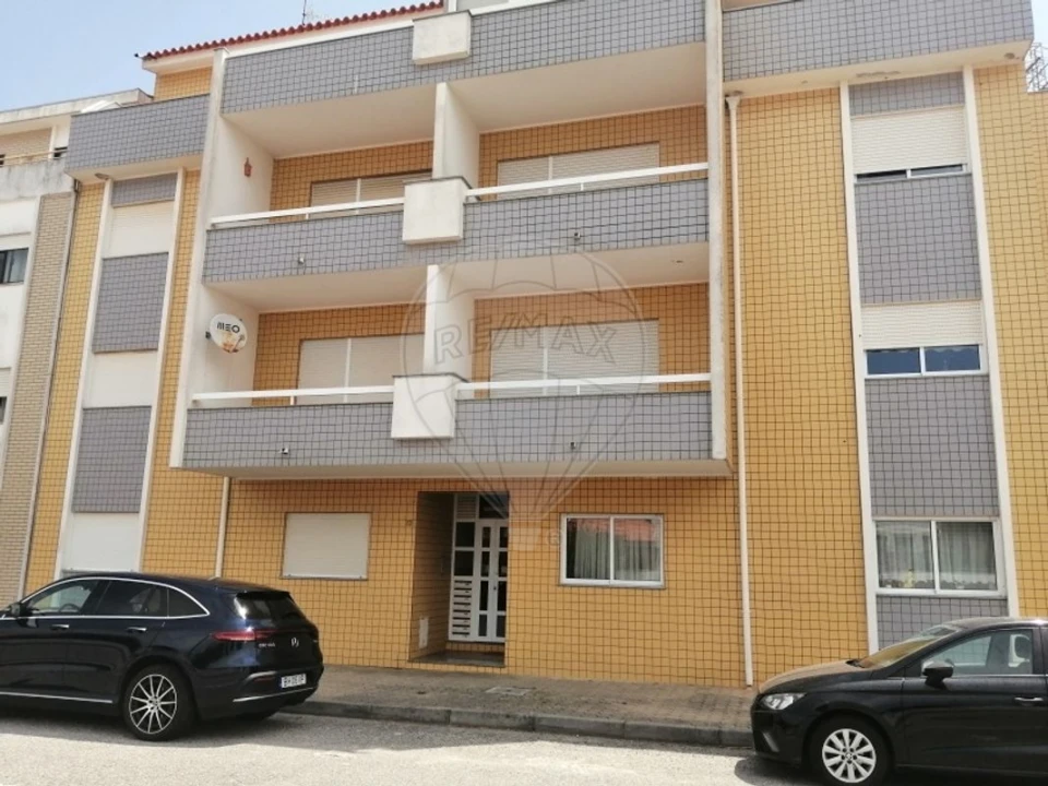 Apartamento T2 para Venda em Torreira Foto 2