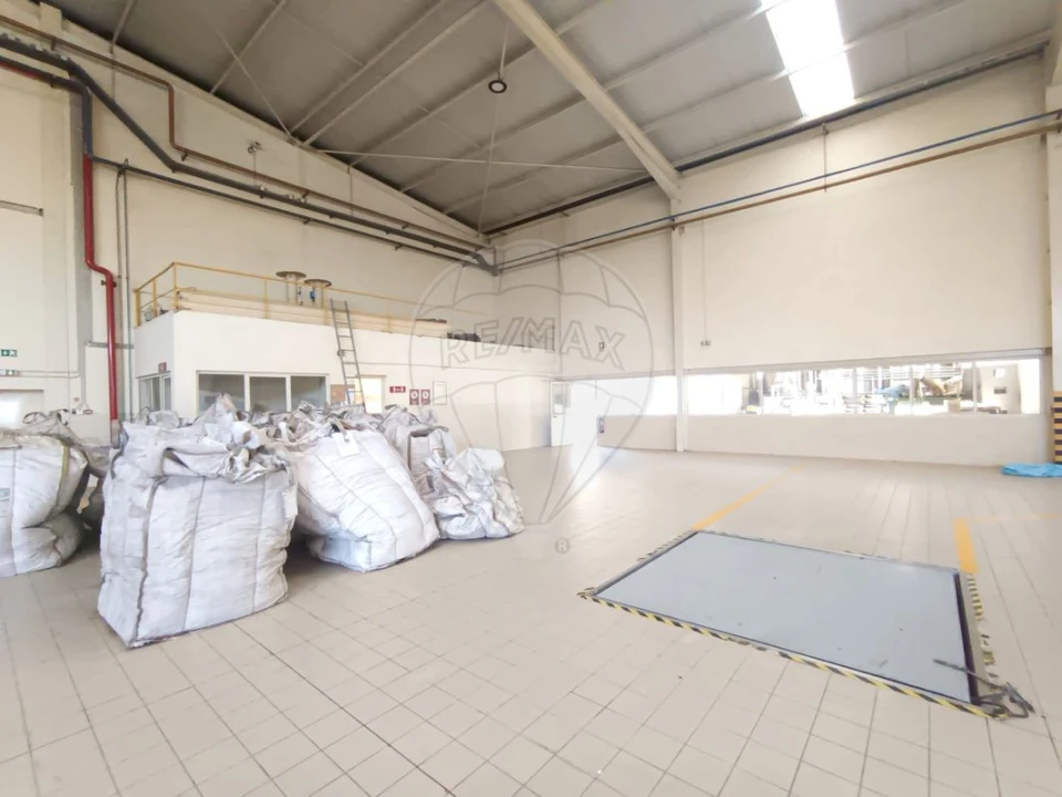 Armazém para Venda em Gavião e Atalaia Foto 41