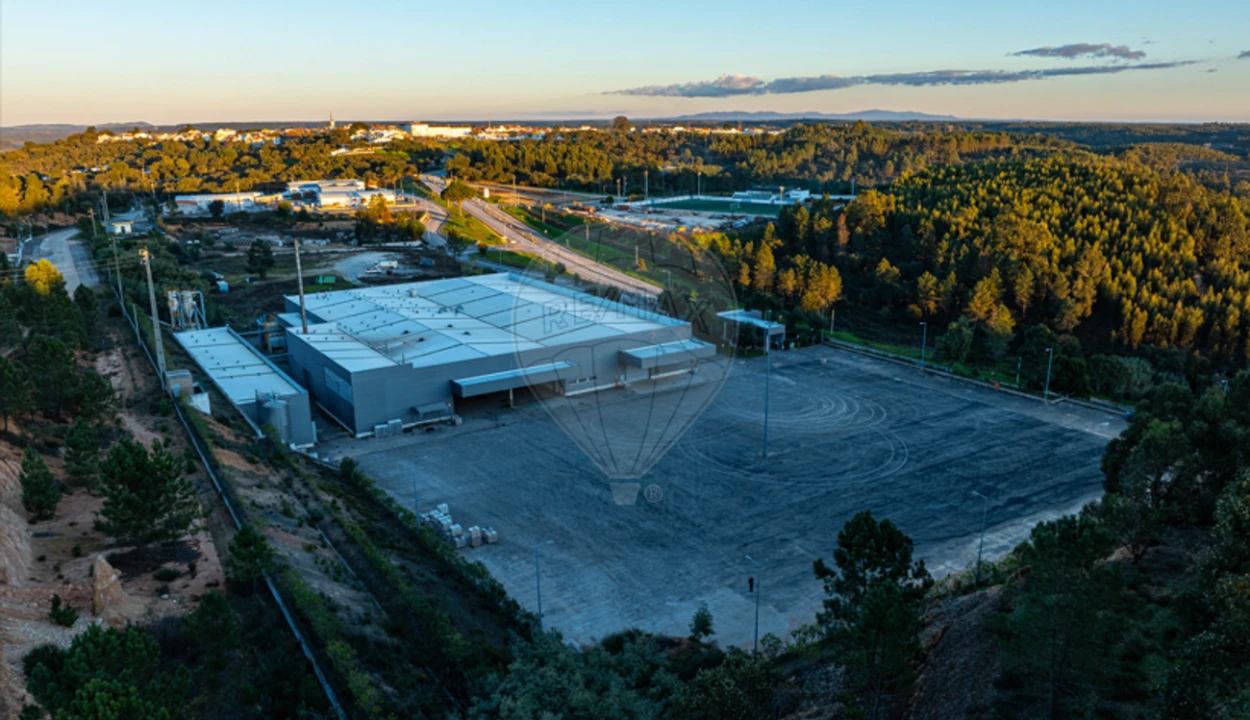Armazém para Venda em Gavião e Atalaia Foto 48
