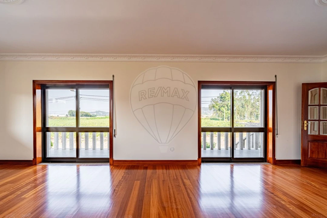 Moradia T3 para Venda em Lemenhe, Mouquim e Jesufrei Foto 7