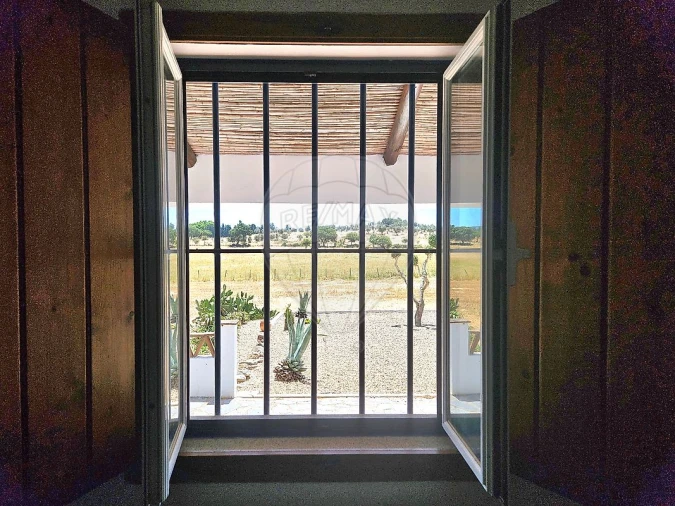 Moradia T6 para Venda em Viana do Alentejo Foto 15