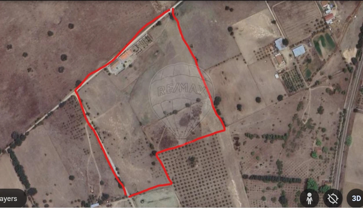 Moradia T6 para Venda em Viana do Alentejo Foto 45