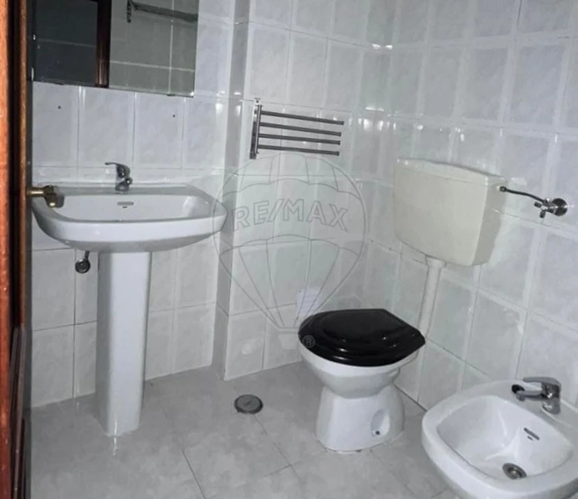 Apartamento T2 para Venda em Cacém e São Marcos Foto 11