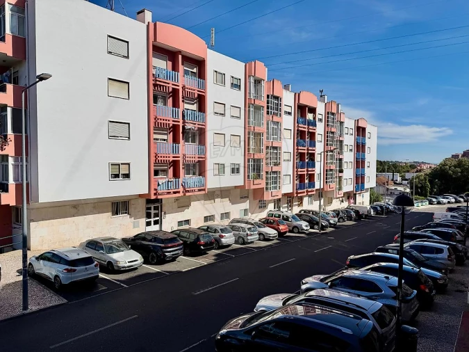 Apartamento T2 para Venda em Cacém e São Marcos Foto 17