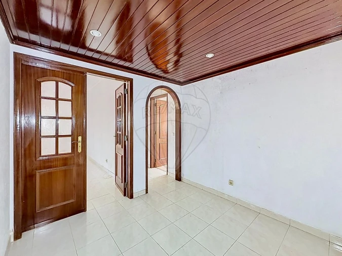 Apartamento T2 para Venda em Cacém e São Marcos Foto 3