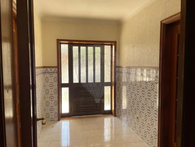 Moradia T3 para Venda em São Roque Foto 18