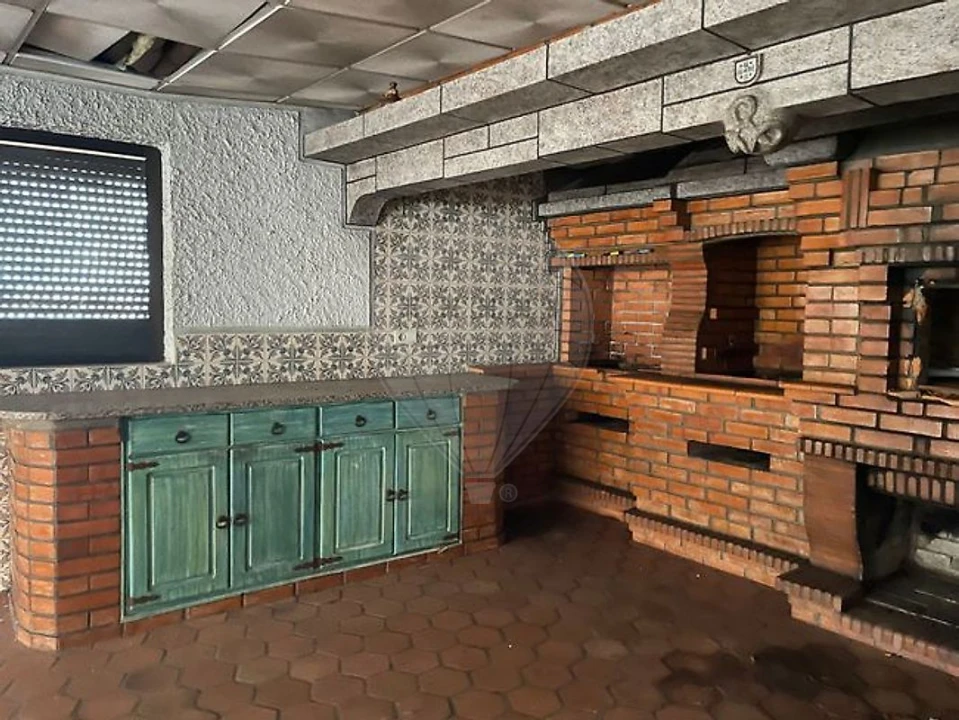 Moradia T3 para Venda em São Roque Foto 11