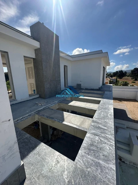 Moradia T5 para Venda em União das Freguesias de Setúbal