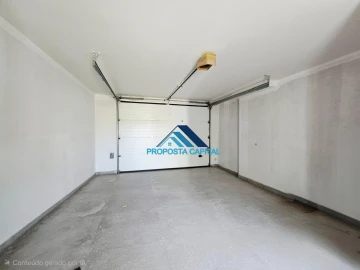 Moradia T5 para Venda em União das Freguesias de Setúbal