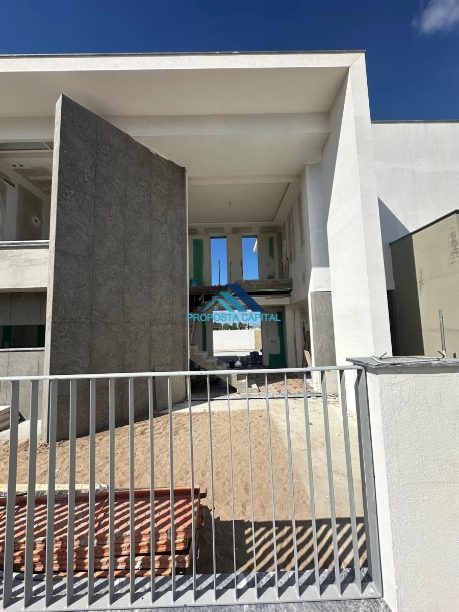 Moradia T5 para Venda em União das Freguesias de Setúbal Foto 11