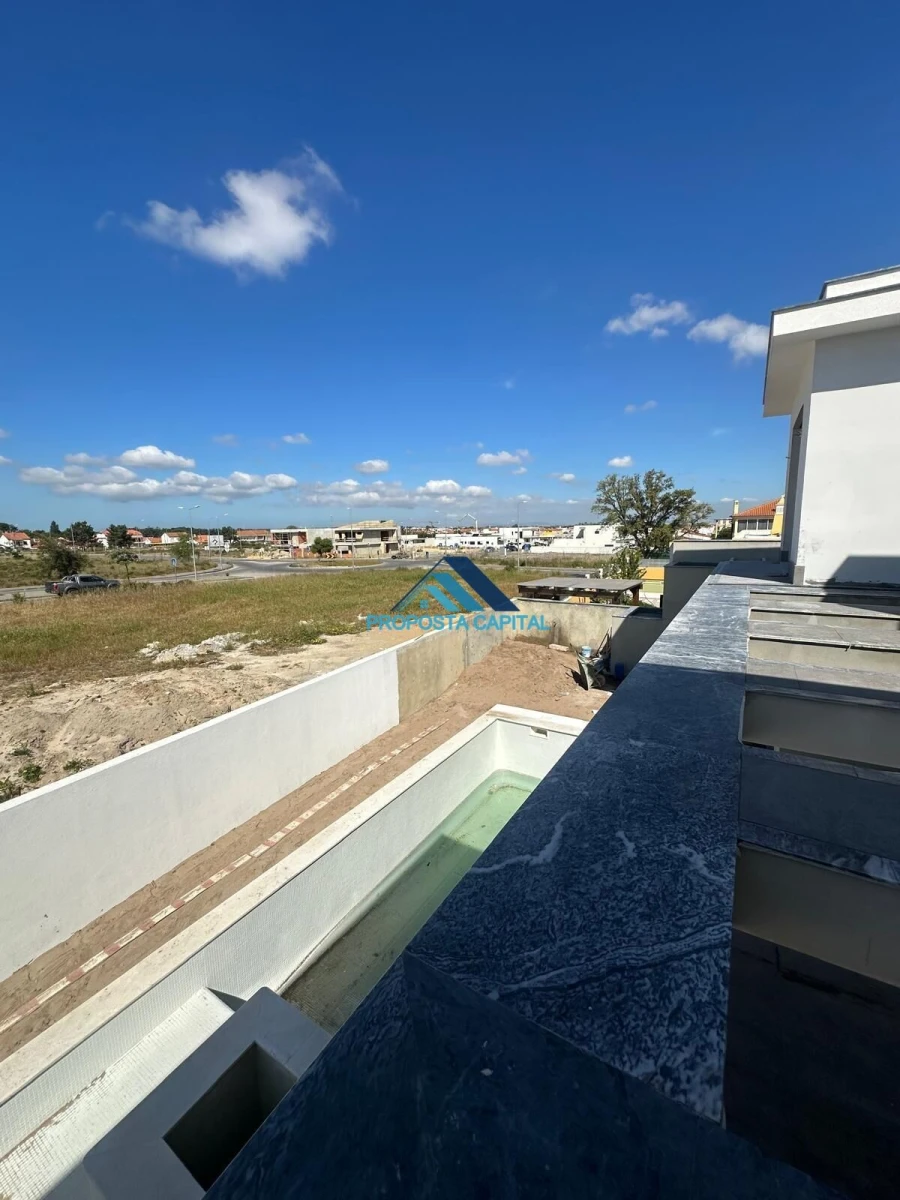 Moradia T5 para Venda em União das Freguesias de Setúbal Foto 23