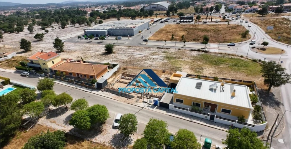 Moradia T5 para Venda em União das Freguesias de Setúbal Foto 39