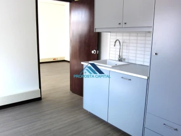 Escritório para Arrendamento em Avenidas Novas