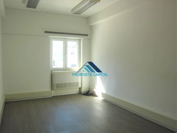 Escritório para Arrendamento em Avenidas Novas