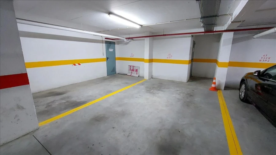 Apartamento T3 para Venda em Agualva e Mira-Sintra Foto 25