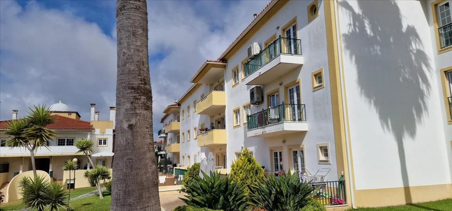Apartamento T3 para Venda em Agualva e Mira-Sintra Foto 4