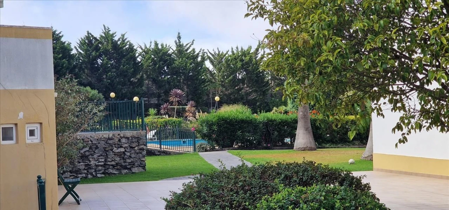 Apartamento T3 para Venda em Agualva e Mira-Sintra Foto 9