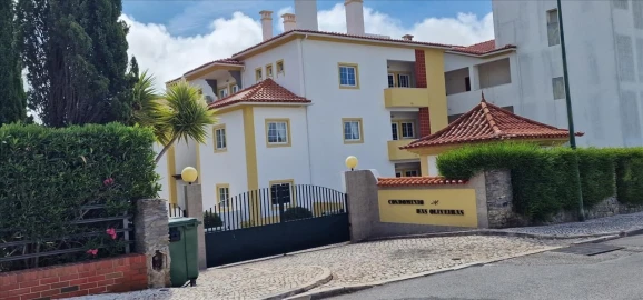 Apartamento T3 para Venda em Agualva e Mira-Sintra