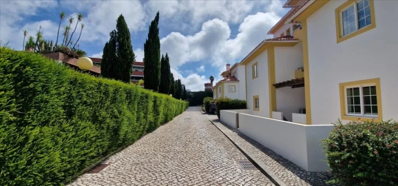 Apartamento T3 para Venda em Agualva e Mira-Sintra