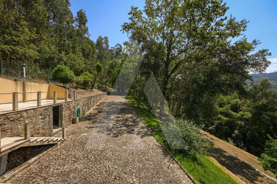 Quinta T3 para Venda em Couto de Esteves Foto 40