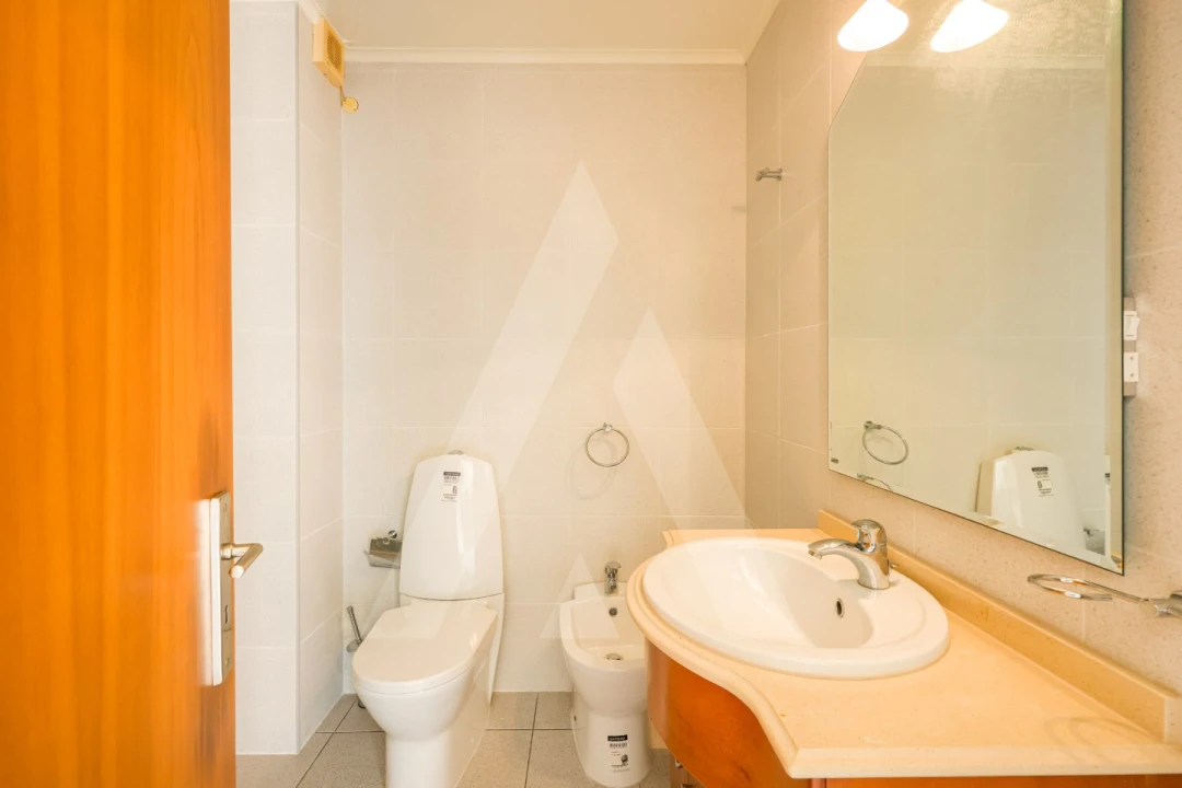 Quinta T3 para Venda em Couto de Esteves Foto 32