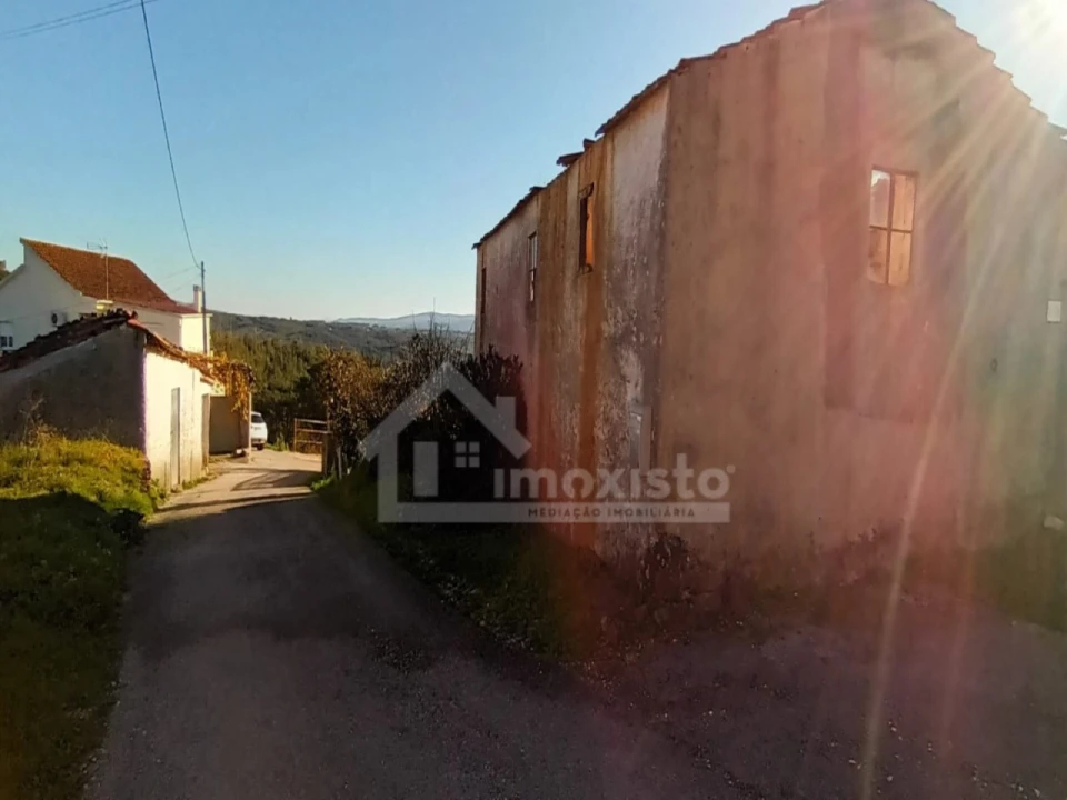 Moradia T3 para Venda em Pedrogão Grande Foto 3