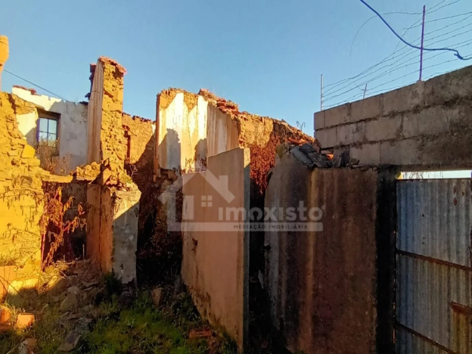 Moradia T3 para Venda em Pedrogão Grande Foto 8