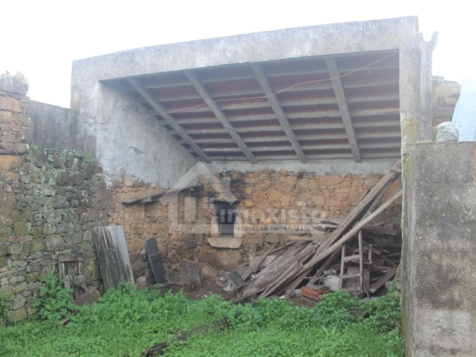 Moradia T3 para Venda em Pedrogão Grande Foto 11