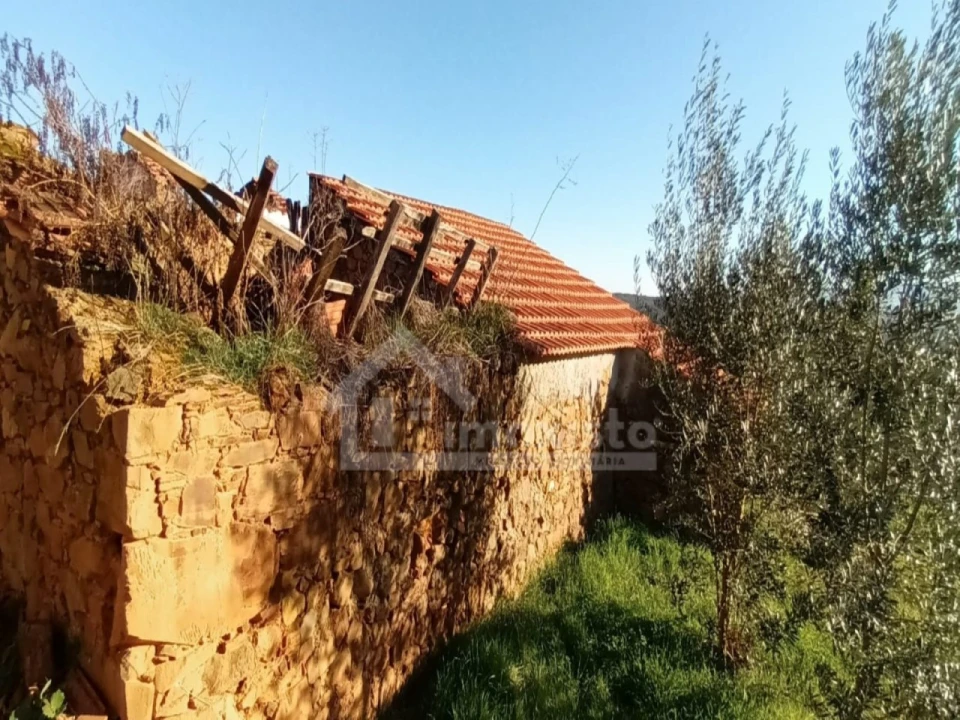 Moradia T3 para Venda em Pedrogão Grande Foto 13