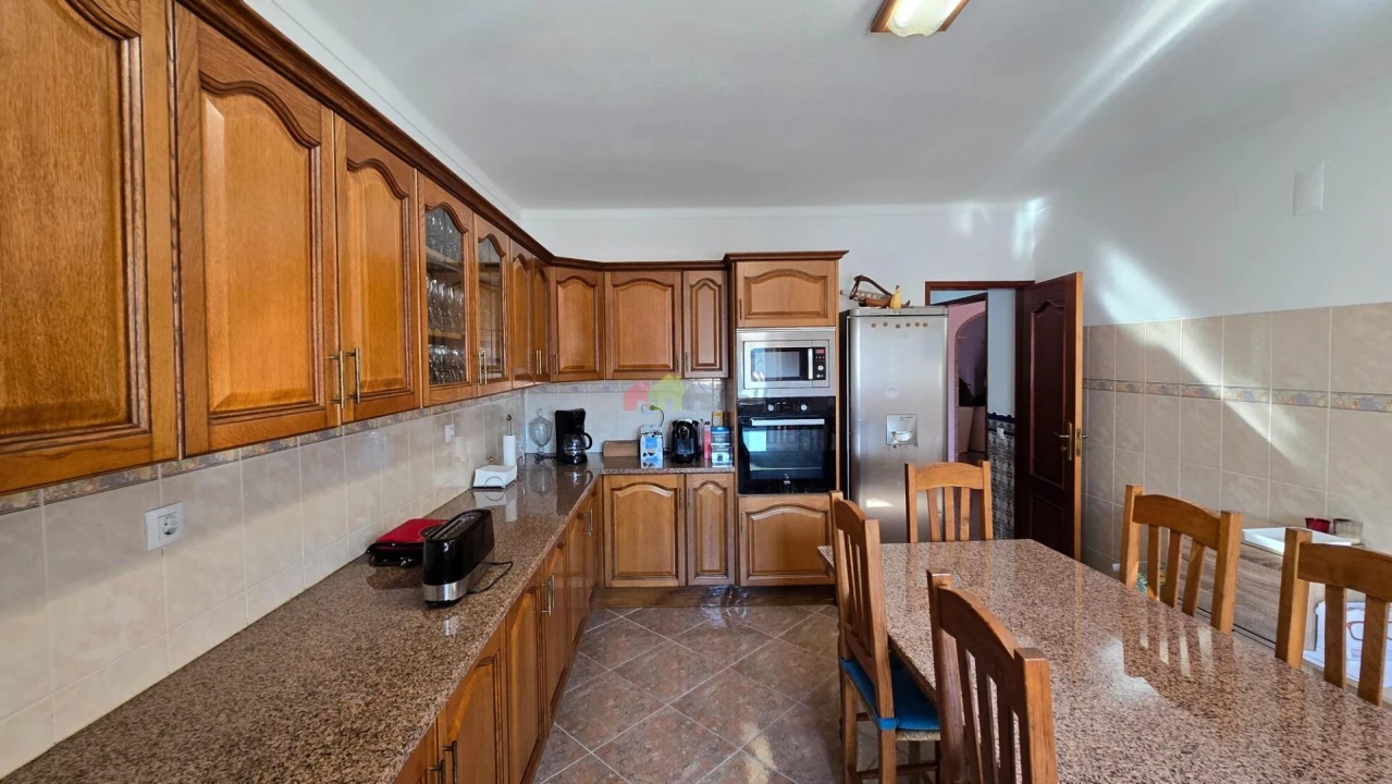 Moradia T3 para Venda em Nossa Senhora da Vila, Nossa Senhora do Bispo e Silveiras Foto 4