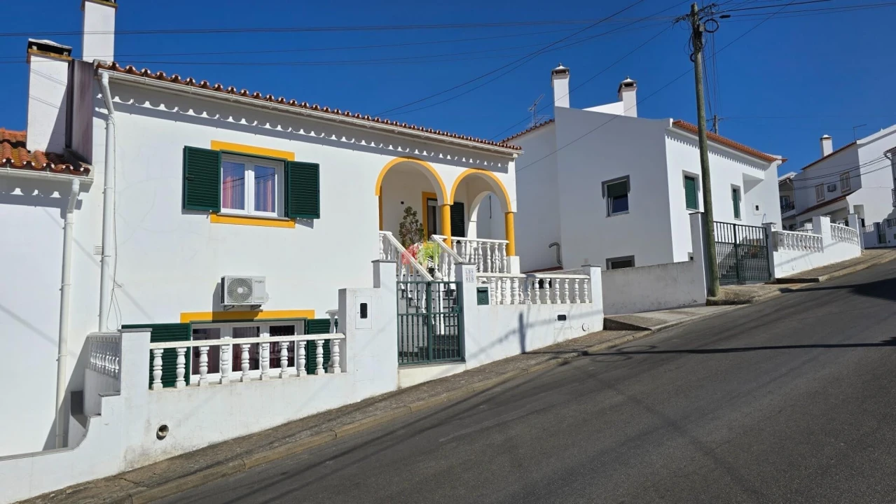 Moradia T3 para Venda em Nossa Senhora da Vila, Nossa Senhora do Bispo e Silveiras Foto 2