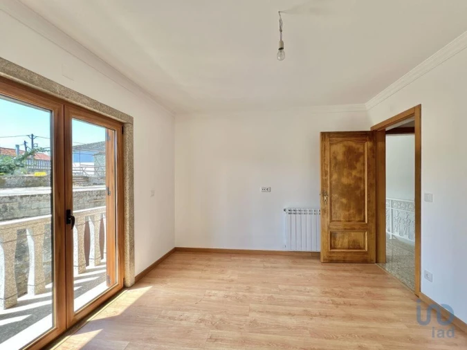 Moradia T1 para Venda em Sernancelhe e Sarzeda Foto 6